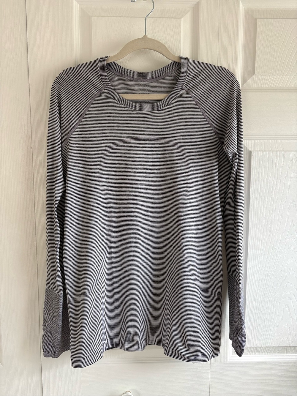 Lululemon Swiftly Tech Long Sleeve 2.0 Wee Are From Space Black White stripe MT